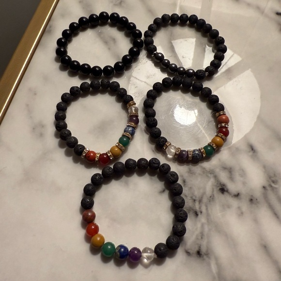 Set of 15 Beaded Bracelets Jewelry Variety of Crystal Beads & Healing Stones - Picture 5 of 13